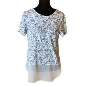 Ann Taylor Factory short sleeve top with floral print Size Medium